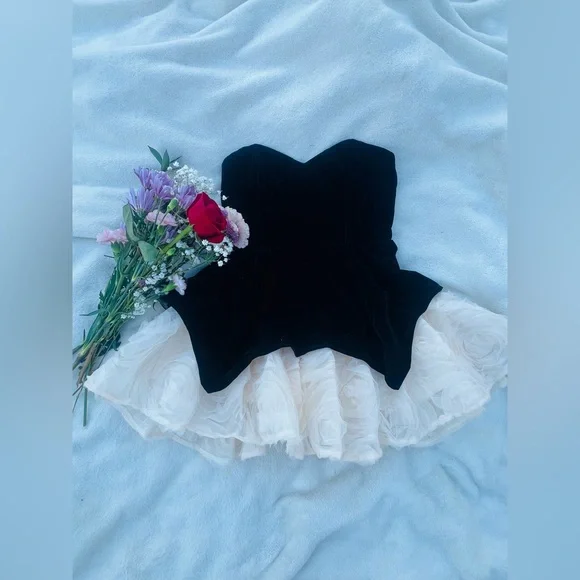 Fashion Nova Black Velvet & Rosette Mini Dress – Size M (NWT) - Picture 6 of 8